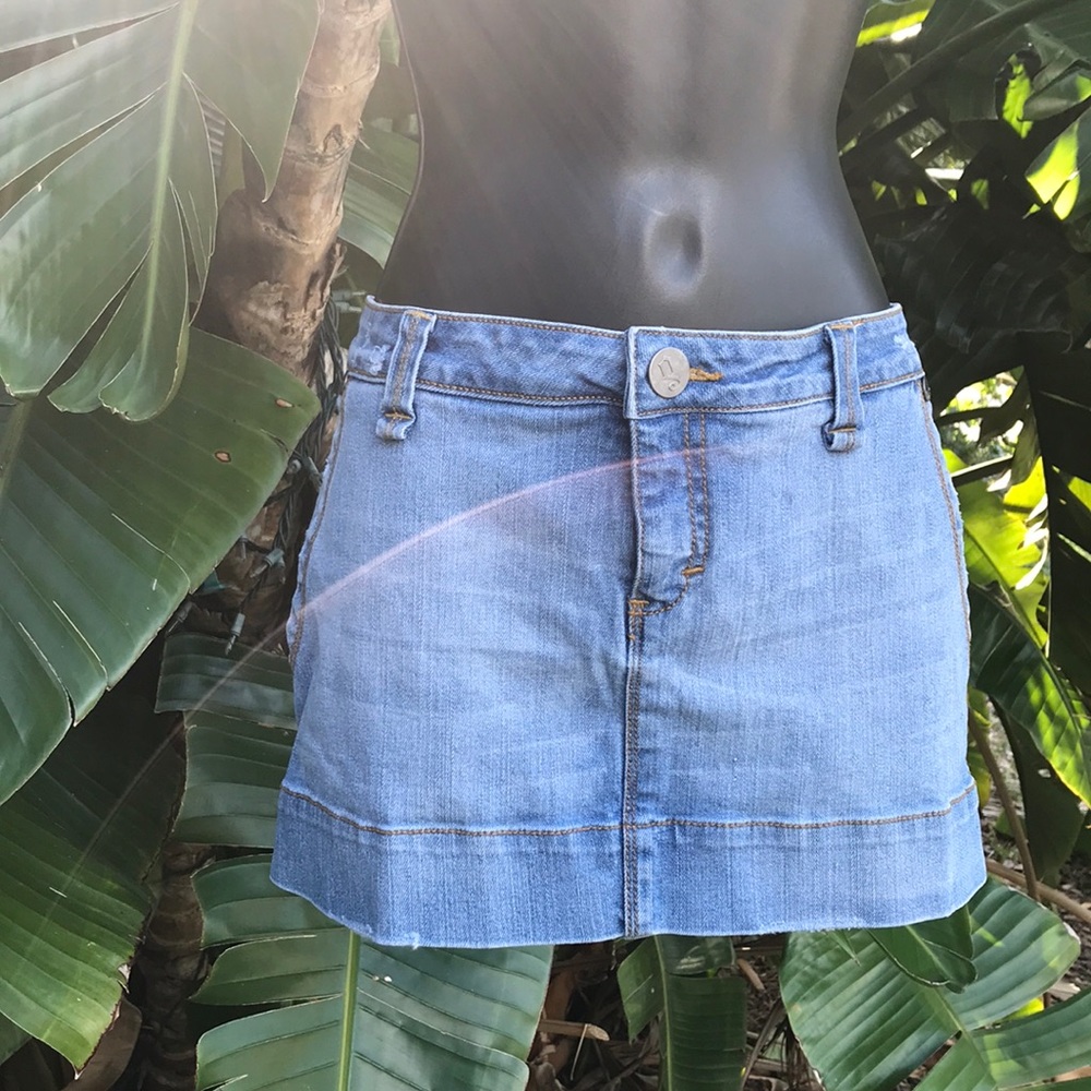 Low rise denim mini
